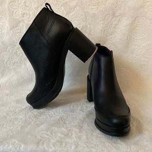 Sorel Blake Leather Waterproof Ankle Boots